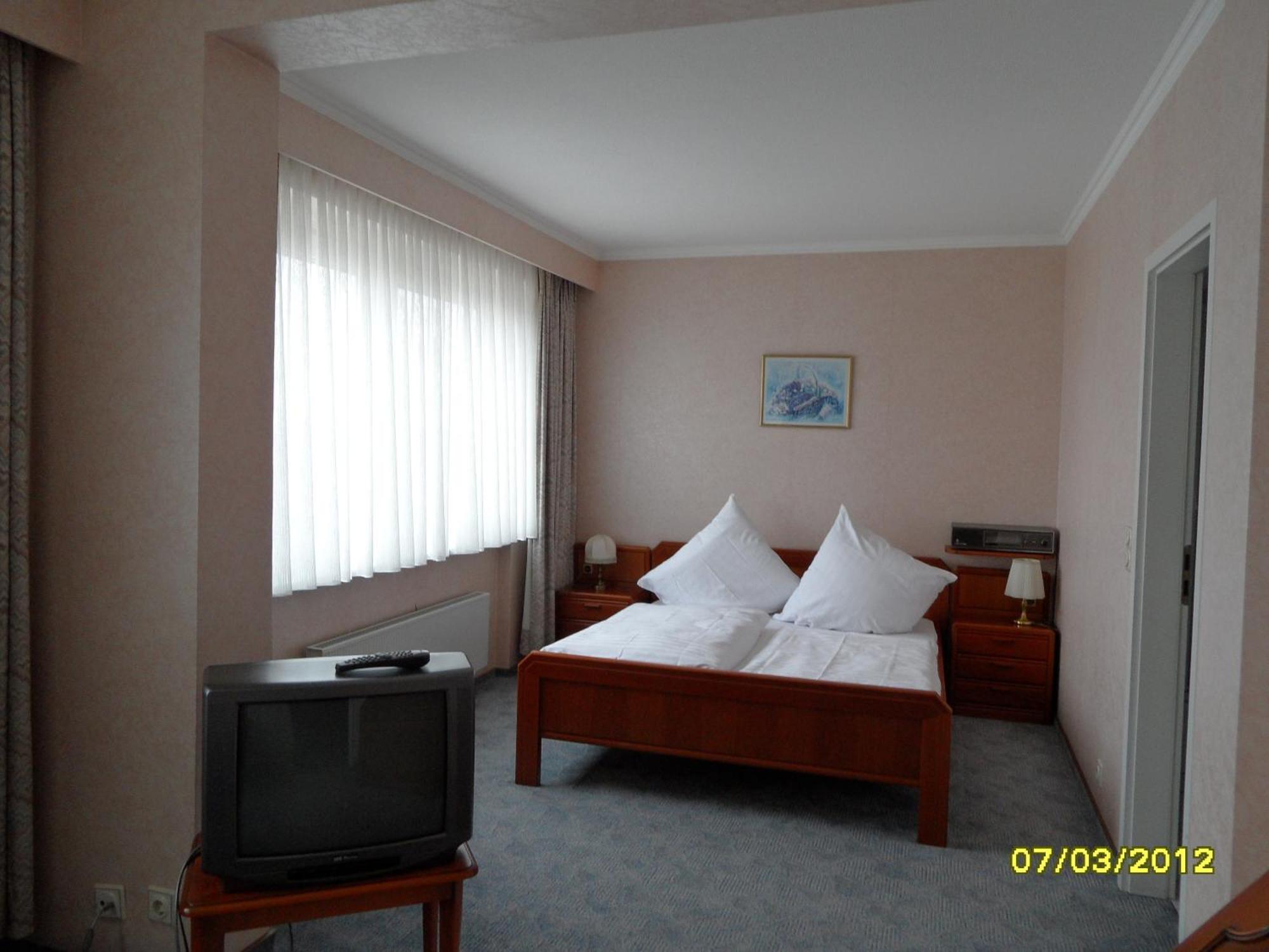 Wiking Hotel Henstedt-Ulzburg Dış mekan fotoğraf